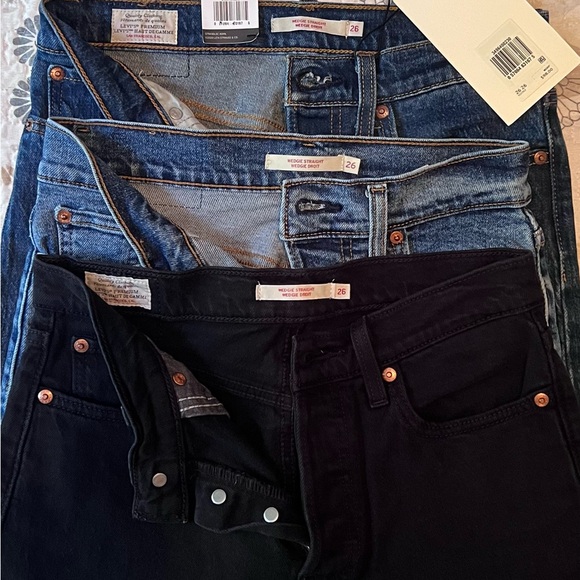 Levi’s wedgie jeans - Picture 4 of 7